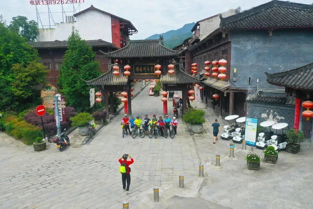 探索问答 - 国内油价迎“三连降”，对哪些行业会有影响？的综合问答平台